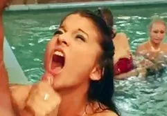 القذرة العم جنس سكس عربى