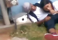 الأم الأم الأم عاشق الأبيض والأسود جنس عربى مخفى