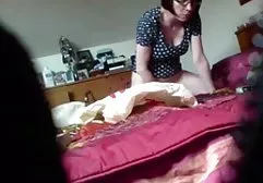 وkikki سيئة فيديوهات جنس عربي الكلب